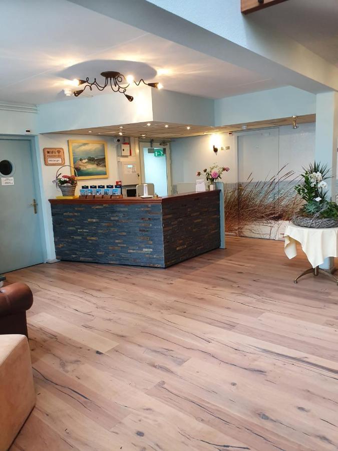 Hotel Joli Μπέργκεν Εξωτερικό φωτογραφία